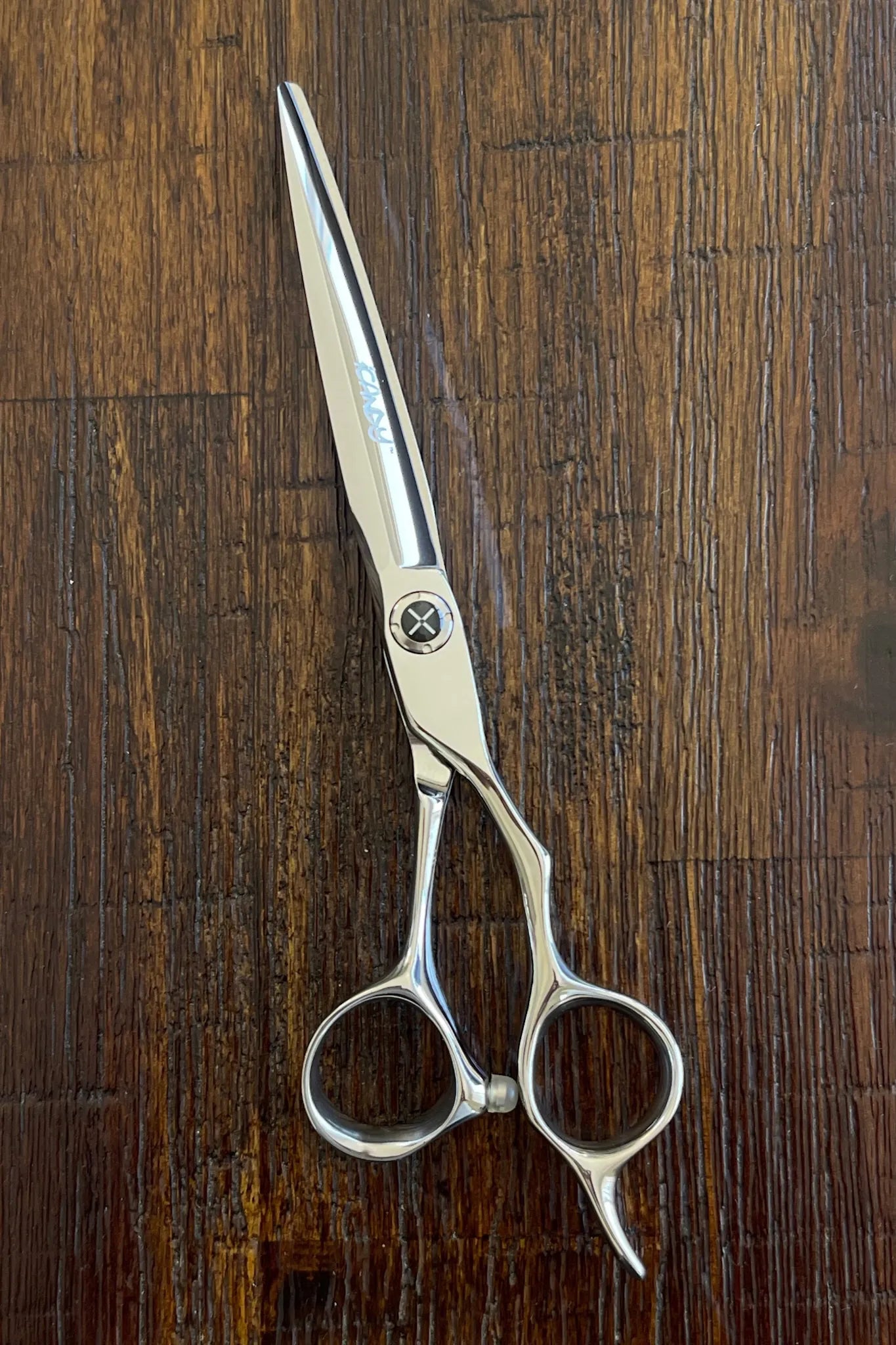 iCandy ELECTRO-X Silver VG10 professional hairdressing scissors 6.5 inch featuring Japanese VG10 steel, an extended Sword Mountain convex blade, ergonomic offset handle and Silver Mirror Polished finish for advanced haircutting techniques.