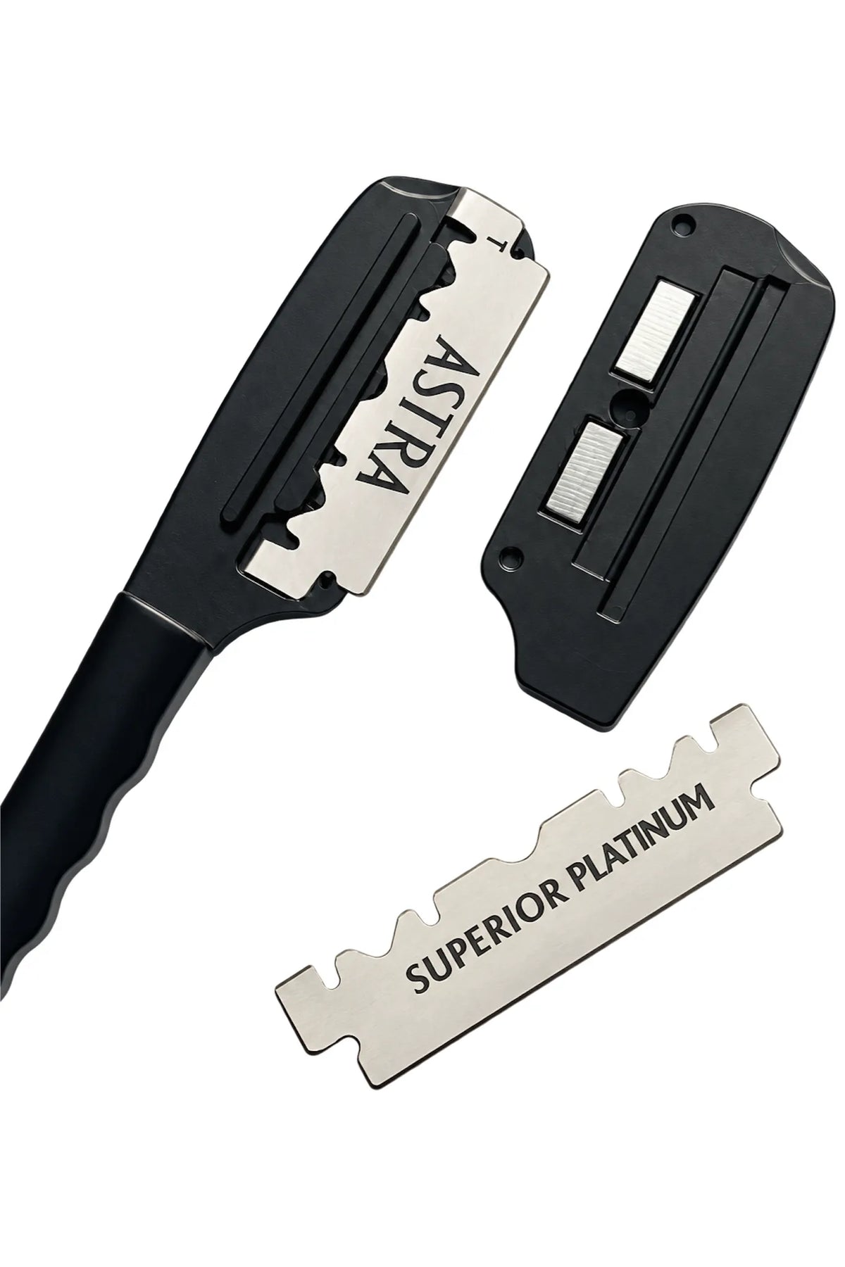 Close-up of iCandy Pro Series III magnetic razor with ASTRA blade fitted in the magnetic head